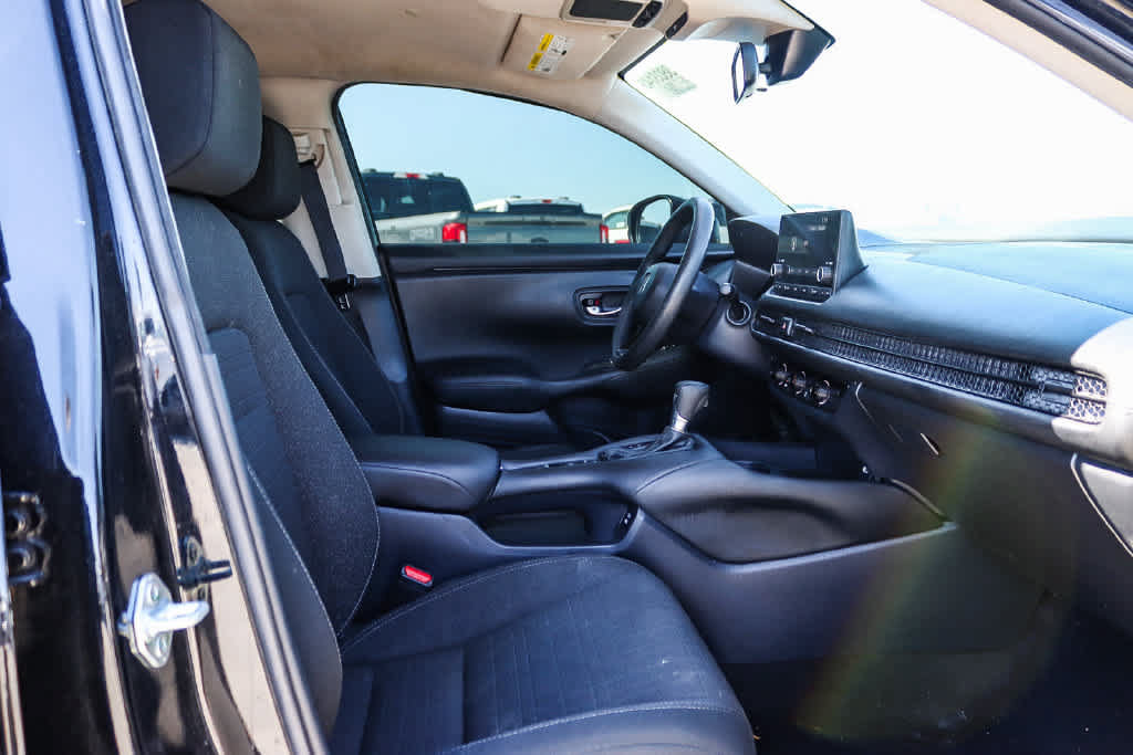 Used 2025 Honda HR-V LX image 15