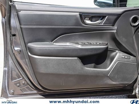Used 2020 Honda Clarity Plug-In Hybrid image 21
