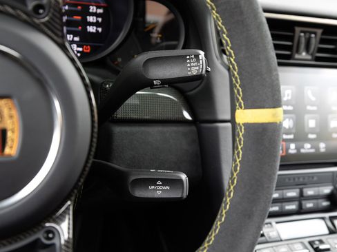Certified 2018 Porsche 911 GT2 RS RWD image 16