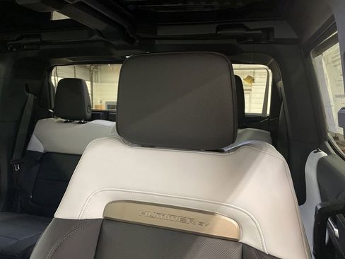 New 2025 GMC Hummer EV 3X w/ Extreme Off-Road Package image 12