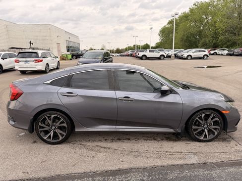 Used 2020 Honda Civic Sport image 2
