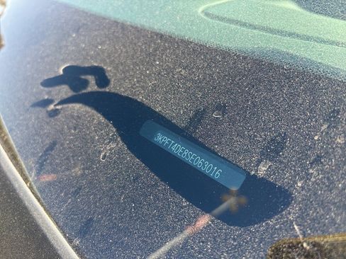 Used 2025 Kia K4 LXS image 9