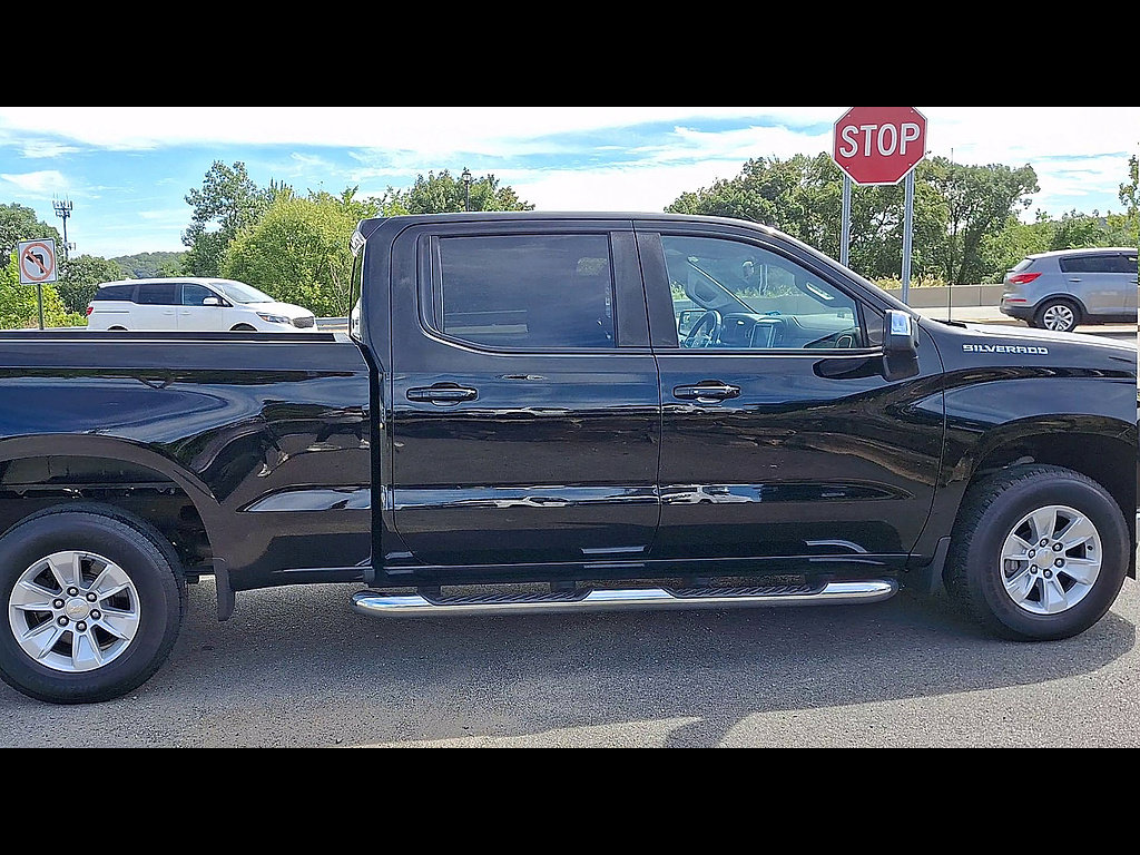 Used 2020 Chevrolet Silverado 1500 LT w/ All-Star Edition AWD/4WD image 9