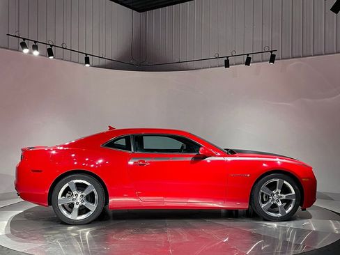 Used 2012 Chevrolet Camaro LT w/ RS Package image 4