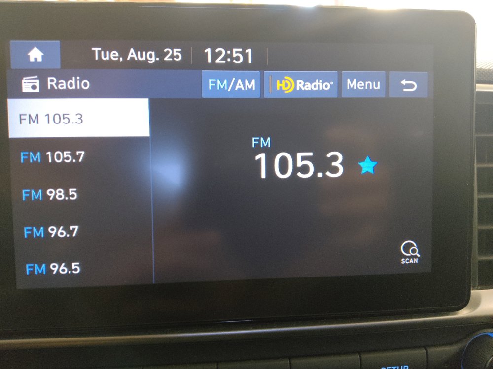 Used 2020 Hyundai Venue SE FWD image 25