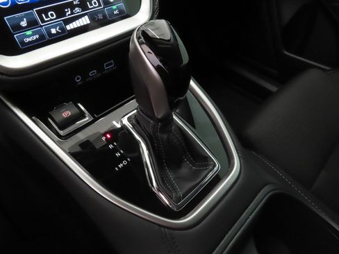 Certified 2025 Subaru Outback Premium image 17