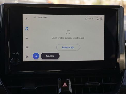 Used 2023 Toyota Corolla LE image 30