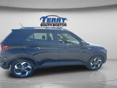 Used 2025 Hyundai Venue SEL