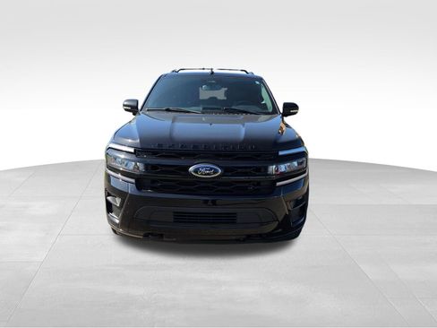 Used 2023 Ford Expedition Limited AWD/4WD image 8
