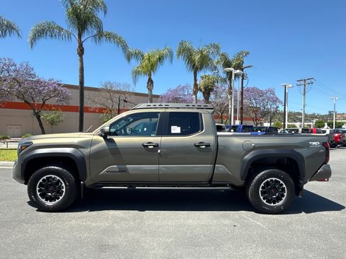New 2026 Toyota Tacoma TRD Off-Road AWD/4WD image 4
