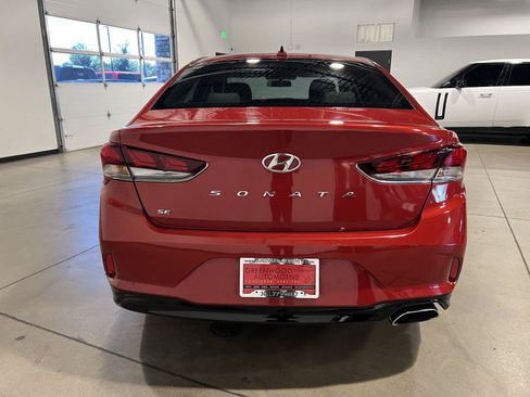 Used 2018 Hyundai Sonata SE FWD image 4