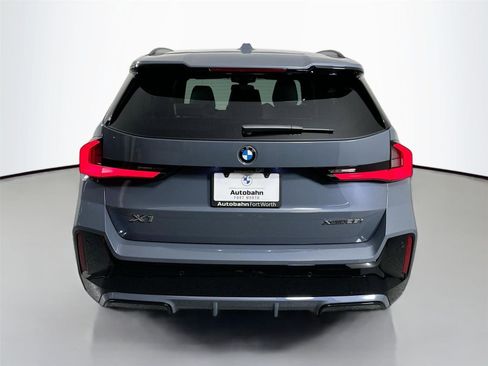 New 2026 BMW X1 xDrive28i w/ Technology Package image 6