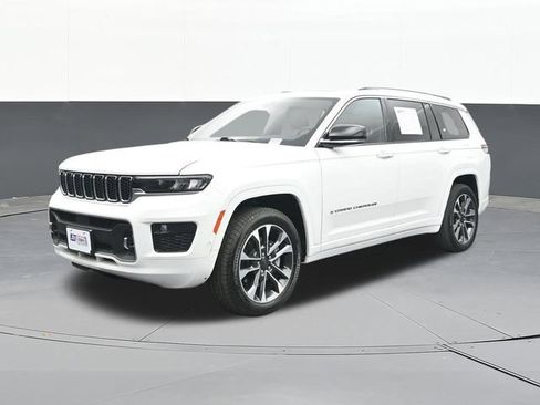 Used 2023 Jeep Grand Cherokee L Overland AWD/4WD image 6
