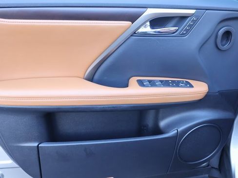 Used 2022 Lexus RX 350 FWD w/ Premium Package image 9