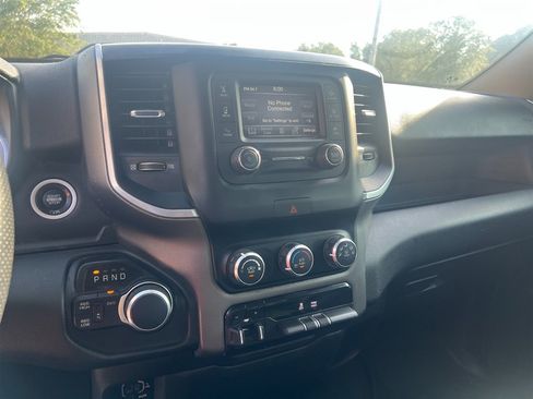 Used 2019 RAM 2500 Big Horn AWD/4WD image 10