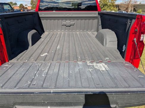 Used 2024 Chevrolet Silverado 1500 LT w/ Protection Package image 33