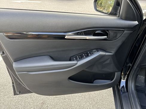 Used 2023 Kia Seltos S image 40