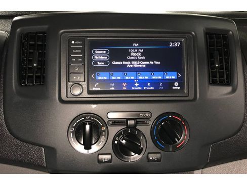 Used 2021 Nissan NV200 SV image 28