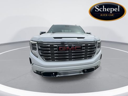 Certified 2023 GMC Sierra 1500 Denali AWD/4WD image 3