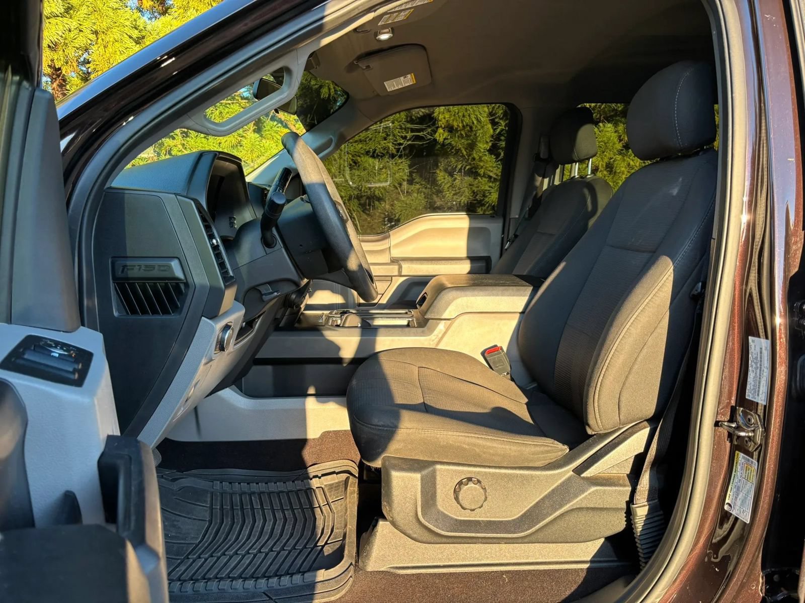 Used 2019 Ford F150 XL w/ Equipment Group 101A Mid AWD/4WD image 13
