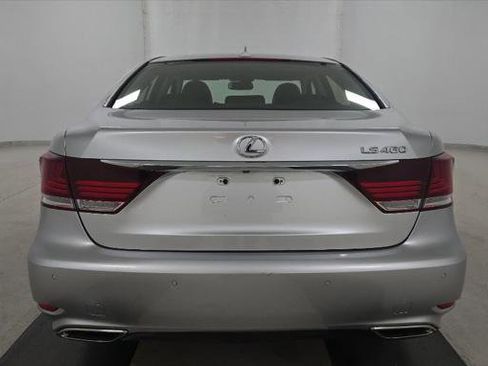 Used 2013 Lexus LS 460 image 10