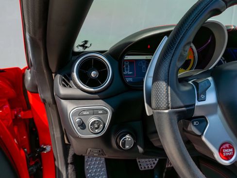 Used 2017 Ferrari California T RWD image 62