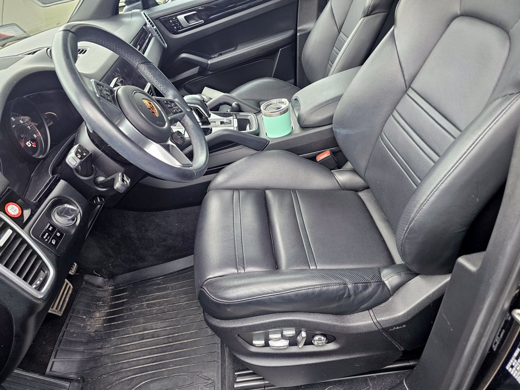 Used 2019 Porsche Cayenne S AWD/4WD image 7