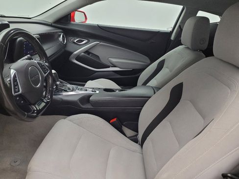Used 2022 Chevrolet Camaro LT image 17