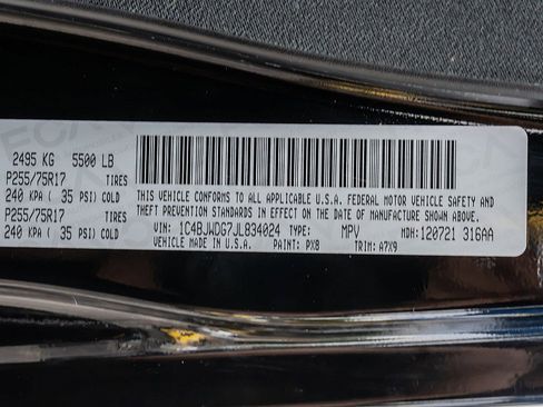 Used 2018 Jeep Wrangler Unlimited Sport S AWD/4WD image 35