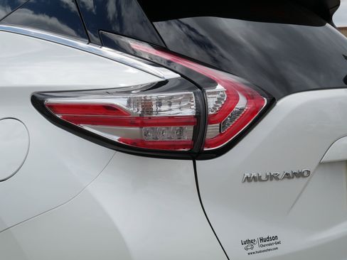 Used 2017 Nissan Murano Platinum w/ Platinum Technology Package AWD/4WD image 17