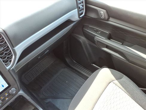 Used 2024 Ford Ranger XL image 34
