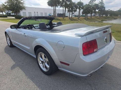 Used 2006 Ford Mustang GT Premium image 8