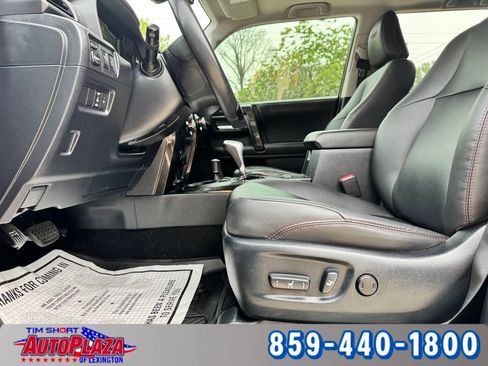 Used 2024 Toyota 4Runner TRD Off-Road Premium w/ Moonroof Package AWD/4WD image 43