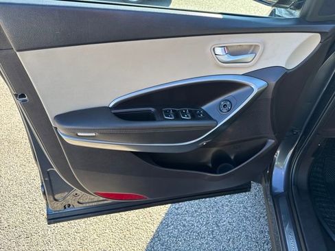 Used 2017 Hyundai Santa Fe Sport image 10