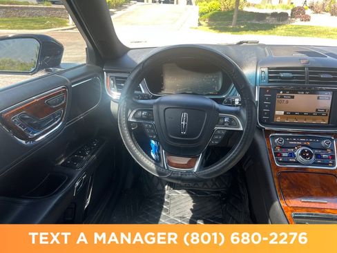 Used 2017 Lincoln Continental Reserve w/ Technology Package AWD/4WD image 19