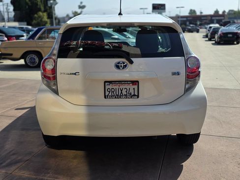 Used 2014 Toyota Prius C Two FWD image 11