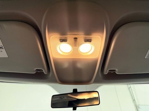 Used 2021 RAM ProMaster City Tradesman SLT image 17