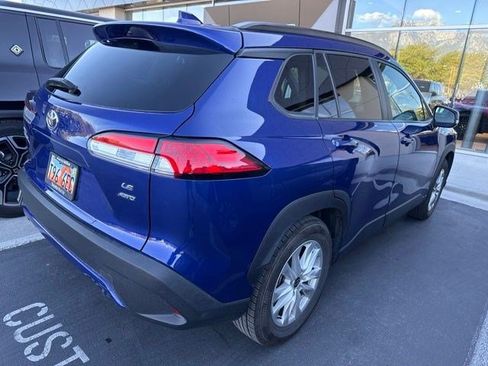 Used 2022 Toyota Corolla Cross LE AWD/4WD image 3