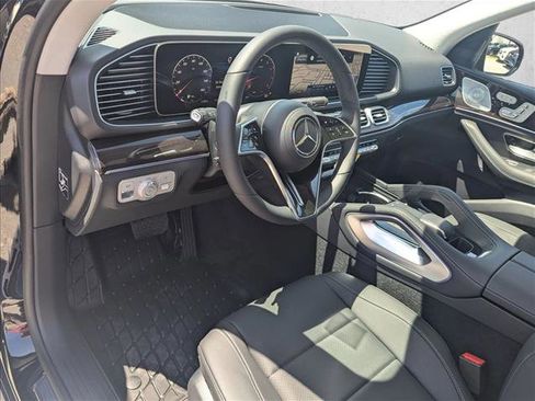 New 2026 Mercedes-Benz GLE 450 4MATIC image 3