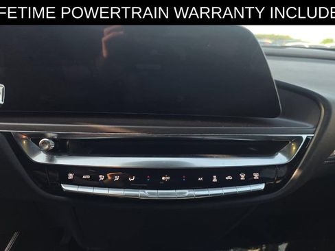 Used 2024 Cadillac Lyriq Tech RWD image 15