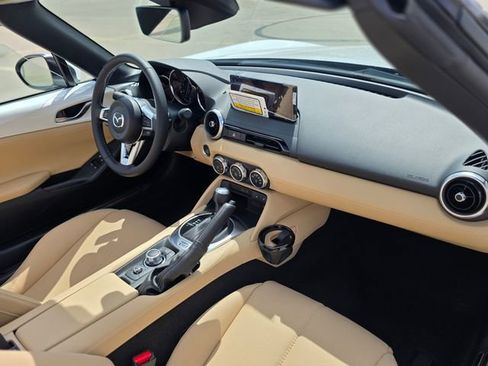 New 2026 MAZDA MX-5 Miata Grand Touring RWD image 9