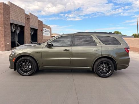Certified 2026 Dodge Durango GT w/ Blacktop Package AWD/4WD image 10