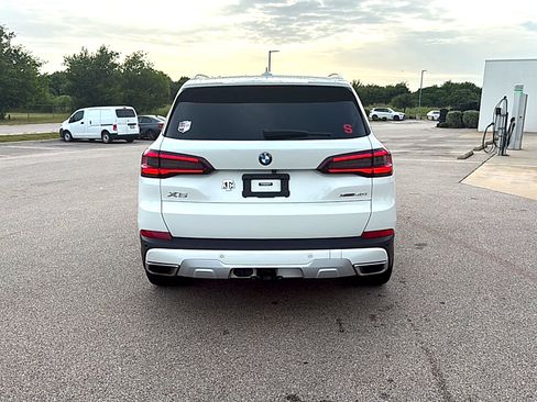 Used 2023 BMW X5 xDrive40i w/ Luxury Seating Package AWD/4WD image 6