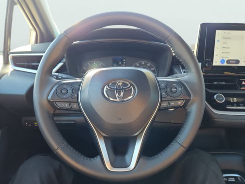 Used 2024 Toyota Corolla SE image 26