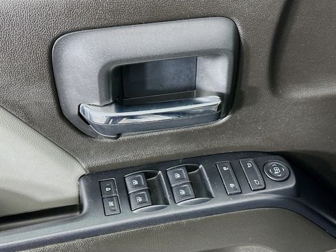 Used 2016 Chevrolet Silverado 1500 Custom w/ Custom Convenience Package image 15