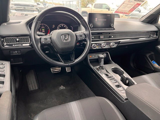 Used 2025 Honda Civic Sport image 13