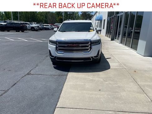 Used 2023 GMC Acadia SLT image 2