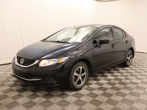 Used 2015 Honda Civic SE image 1