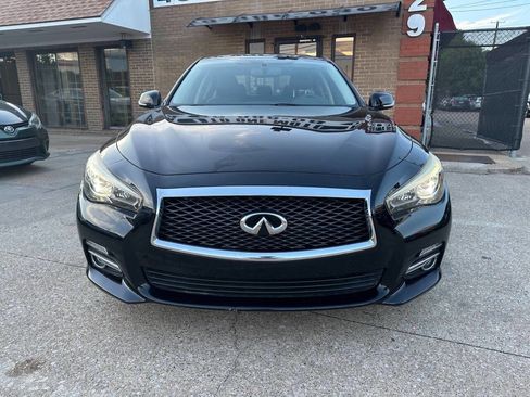 Used 2017 INFINITI Q50 3.0t Premium w/ 3.0T Premium Plus Package AWD/4WD image 2