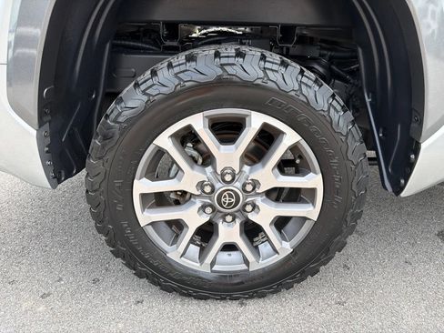 Used 2022 Toyota Tundra 1794 Edition AWD/4WD image 13